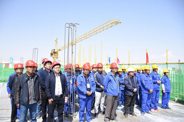 蘭州新區(qū)綜合保稅區(qū)配套公寓樓（二期） 項目一標(biāo)段11#樓實現(xiàn)提前封頂